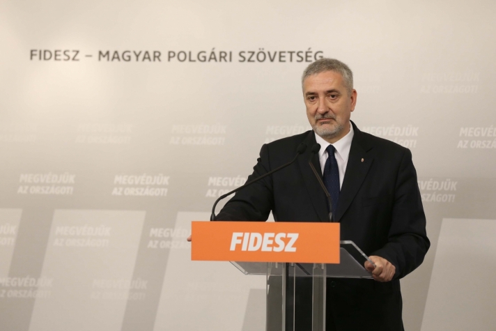 A Fidesz és a KDNP arra kéri a magyar embereket, hogy...