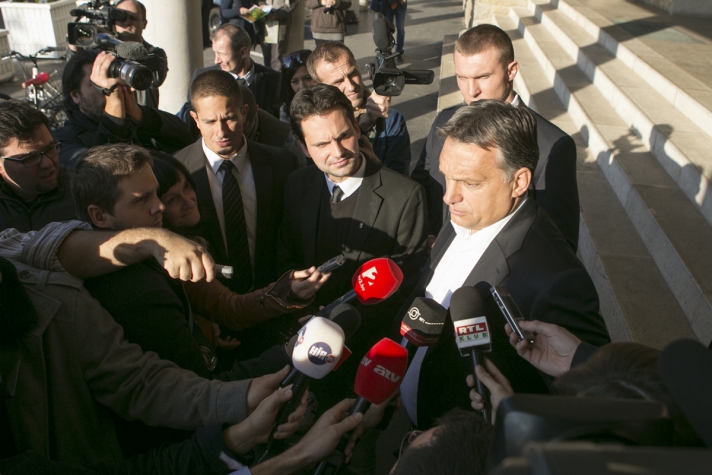 A fair bankokról szóló jogszabály a hitelfelvevőket fogja védeni – jelentette ki Orbán Viktor