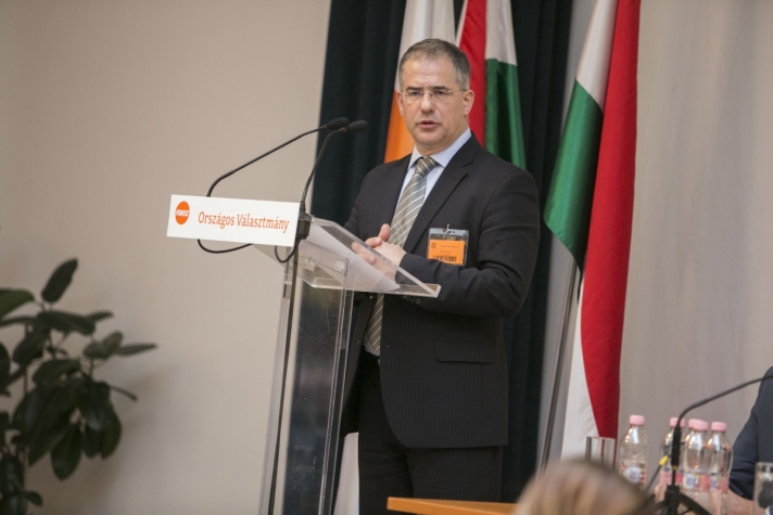 Kósa Lajos a Fidesz Országos Választmányának pénteki ülésén.