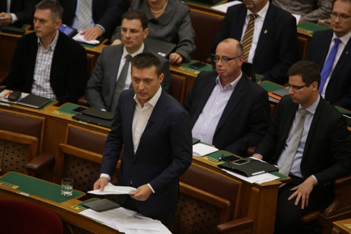 A Fidesz frakcióvezetője napirend előtti felszólalásában.